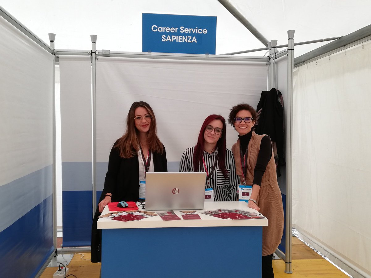 CareersSapienza's tweet photo. Ci siamo anche noi 😉
Il #CareerServiceSapienza presente anche quest'anno al #JobMeetingRoma 👍
Passa allo stand per scoprire i servizi di orientamento al lavoro e le opportunità per #studentiSapienza e #laureatiSapienza https://t.co/0UeS17FZX2