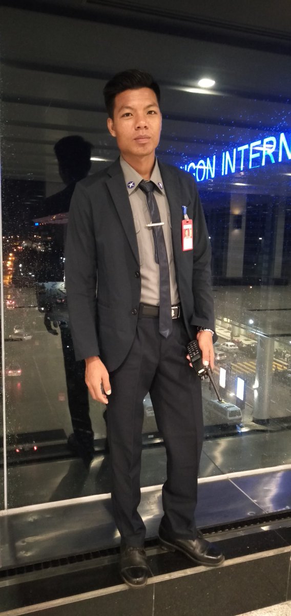 Zooe19766145's tweet photo. Ygn airport https://t.co/IOR1HXUevA