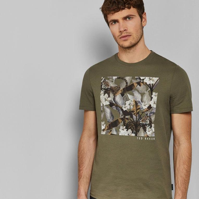 ted_baker tweet picture
