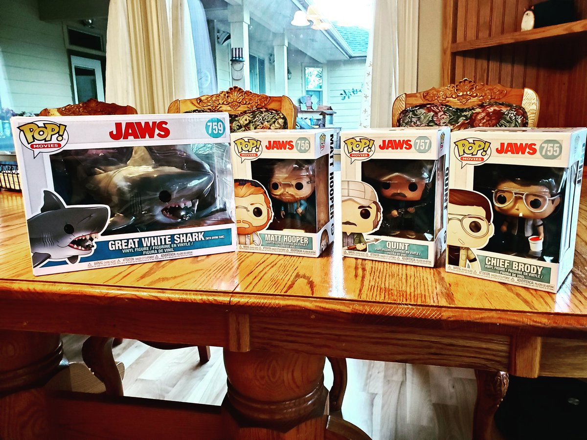 writer_84's tweet photo. So glad I preordered the Jaws @OriginalFunko pops. Just picked them up from @GameStop; who makes it really easy to do so. They're so damn sweet #funkoJaws  #socool #jawsisreal #jaws #funkopopvinyl #popvinyl #FunkoPhotoADay #visitidaho https://t.co/PAbrOtkGmG