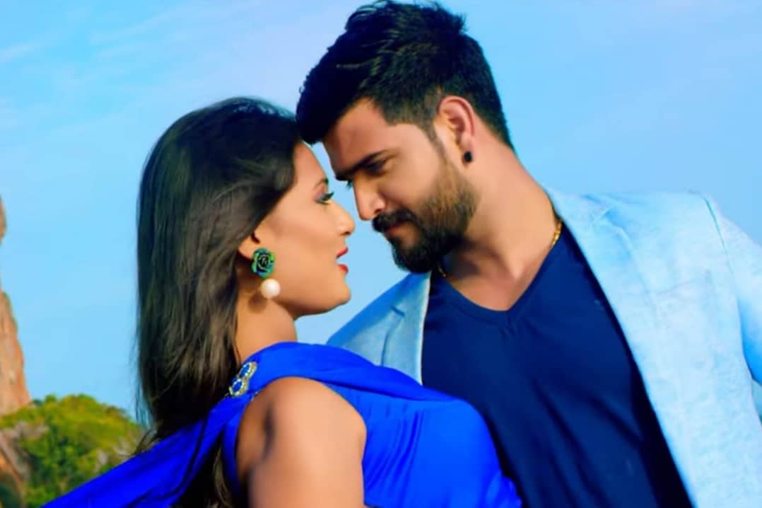 SandalwoodNewzz's tweet photo. 👉 https://t.co/4WEvvXbF85
ಅನುಷ್ಕ ಚಿತ್ರದ ಮತ್ತೊಂದು ಹಾಡ��� " ನೆತ್ತರ ಕೋಡಿ " ಲಿರಿಕಲ್ ಸಾಂಗ್ ಆನಂದ್ ಆಡಿಯೋ ನಲ್ಲಿ ಬಿಡುಗಡೆಯಾಗಿದೆ❤
ಮಿಸ್ ಮಾಡದೇ ವೀಕ್ಷಿಸಿ😍
#Anushka #ReleasingTomorrow #Amrutha #RupeshShetty #DevarajKumar #SKGangadhar #AnandAudio https://t.co/VvIRQWyL5t