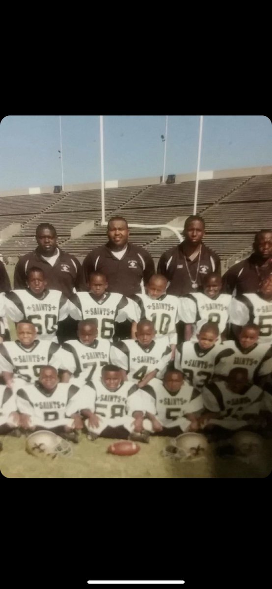 JrEdwards_4's tweet photo. can’t believe this happened to my bro man❤️deff gone miss you bro #LLC https://t.co/0PSzcNrzU3