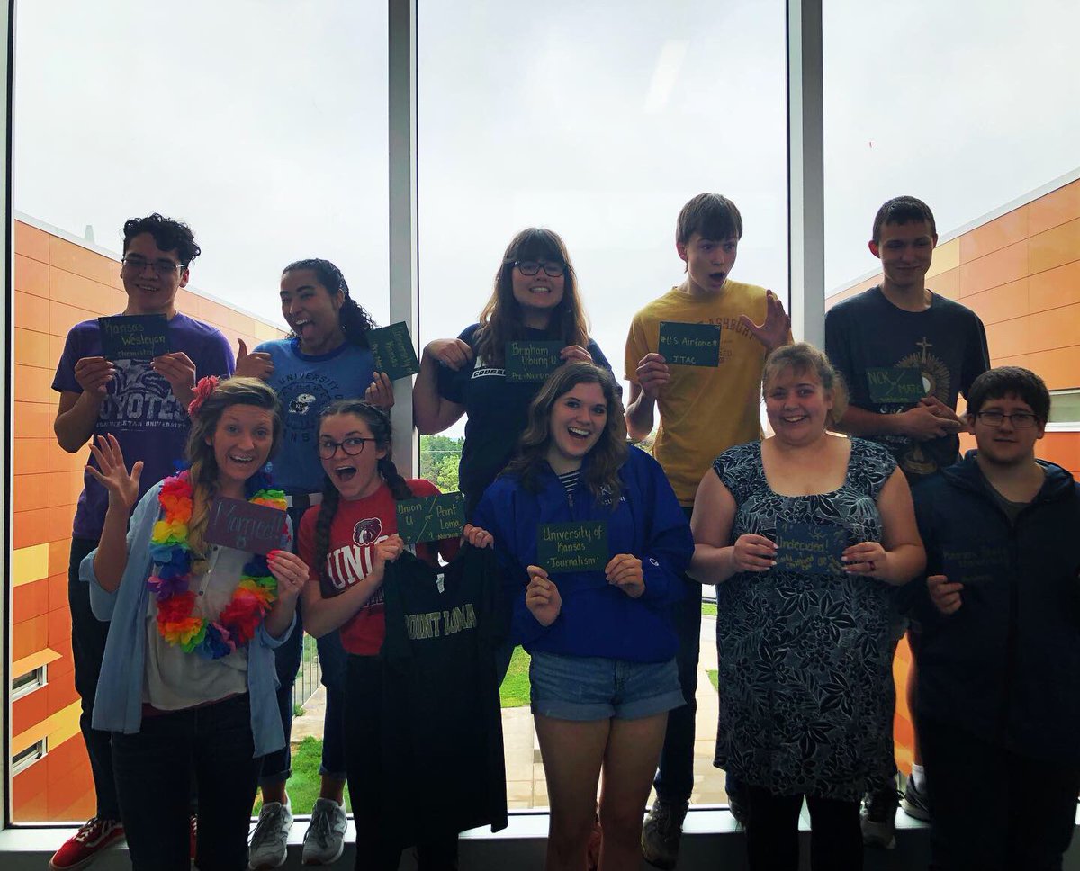 drewryphysics's tweet photo. #advisoryfamily On the cards, we put where we’re going next and students wore their college t-shirts. I adore these humans. Can’t wait to see them shine. 🌟 🌺 #mhsdaily19 https://t.co/KWNtlr3SDu