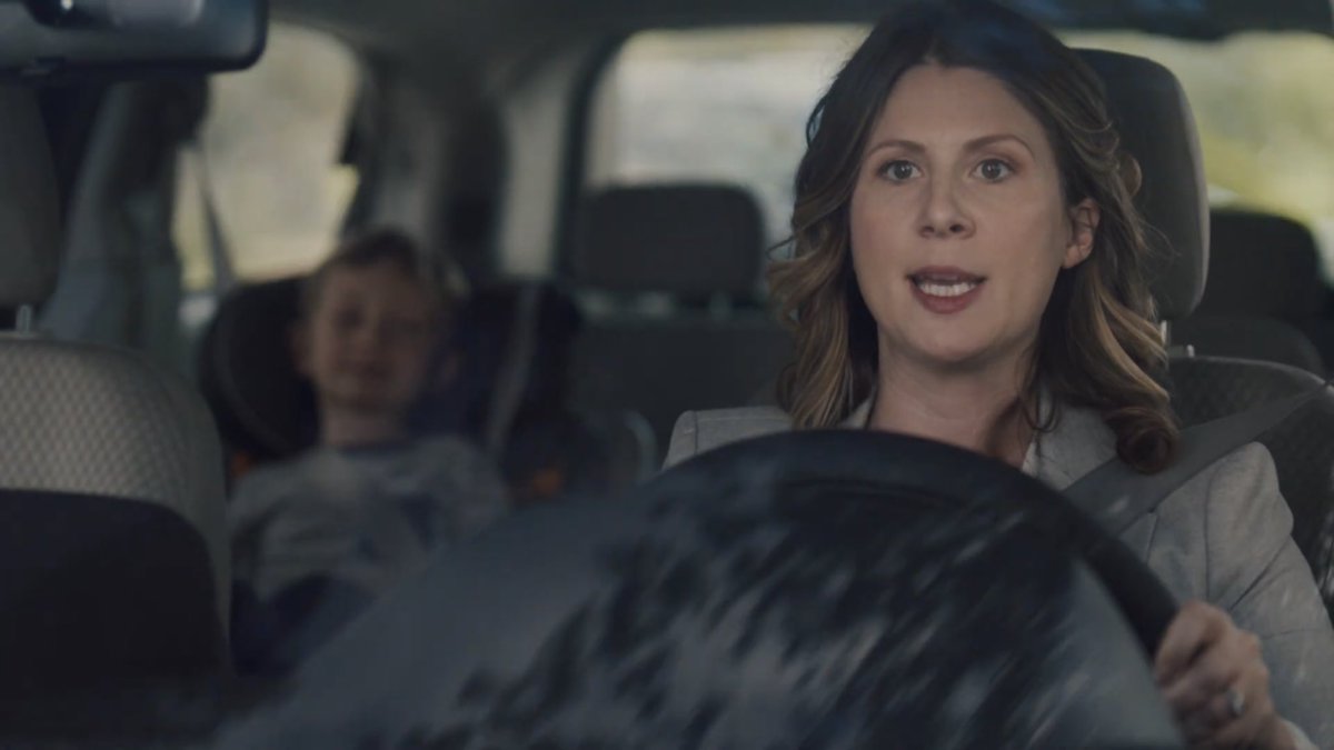 smurfhashtag's tweet photo. @StateFarm stop trying to sell me coverage at shit rates, nice to know that the thousands of dollars you over charged me are going to great actors for hilarious commercials https://t.co/NHr9PZPCFf