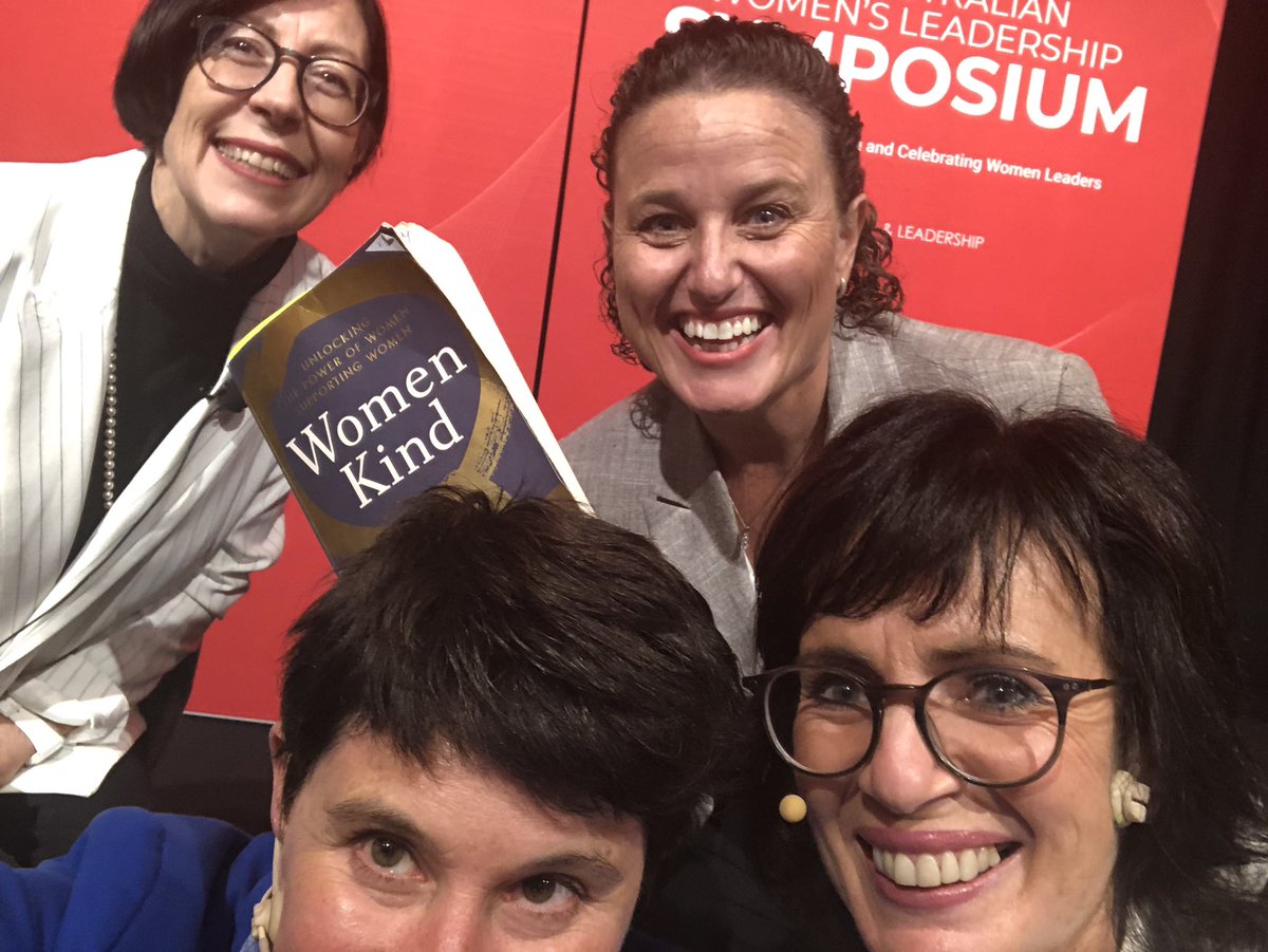 lofty1's tweet photo. Great development session (and photobomb opp) @SuziFinkelstein @kirstinferguson @corporatefox #wlasymp https://t.co/f07zl6yzXI