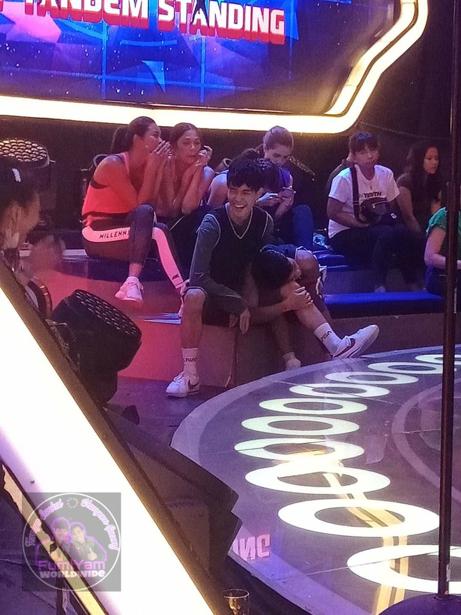 dehaidehai's tweet photo. Bogs hala ka diha! Ang sweet.
#HiroAndBogs3DaysToGo https://t.co/V48Vmo0uHG