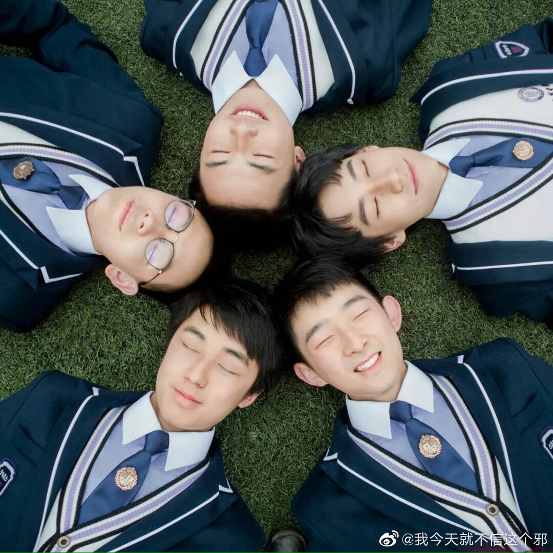 zzy1604's tweet photo. พริ้มมากกกกกก 💕 หลับตาก็ยังหล่ออีก ☺️

#เจินหยวนซูเปอร์แมนแชมป์งัดข้อ 
#张真源 #TF家族 #เจินหยวน https://t.co/clrxYNX49P