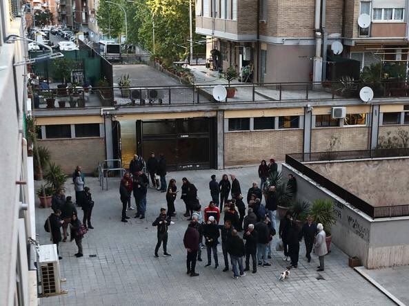 Una civiltà rischia di finire quando le “persone perbene” dicono “tanto sono tutti uguali”. E smettono di votare politicamente e nelle scelte di consumo e di risparmio 
Nessun alibi alla pigrizia. Dobbiamo capire, informarci e partecipare #facciamorete #facciamoVOTARE