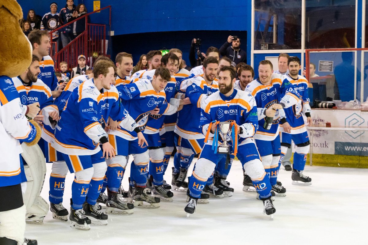 The Peterborough DALROD Phantoms are delighted to announce the majority of the 2018/19 Treble Winning team will be returning for the 2019/20 season.

gophantoms.co.uk/2019/05/09/pha……g-season-ahead-2/

#PlayerSignings #GoPhantoms #NewSeason