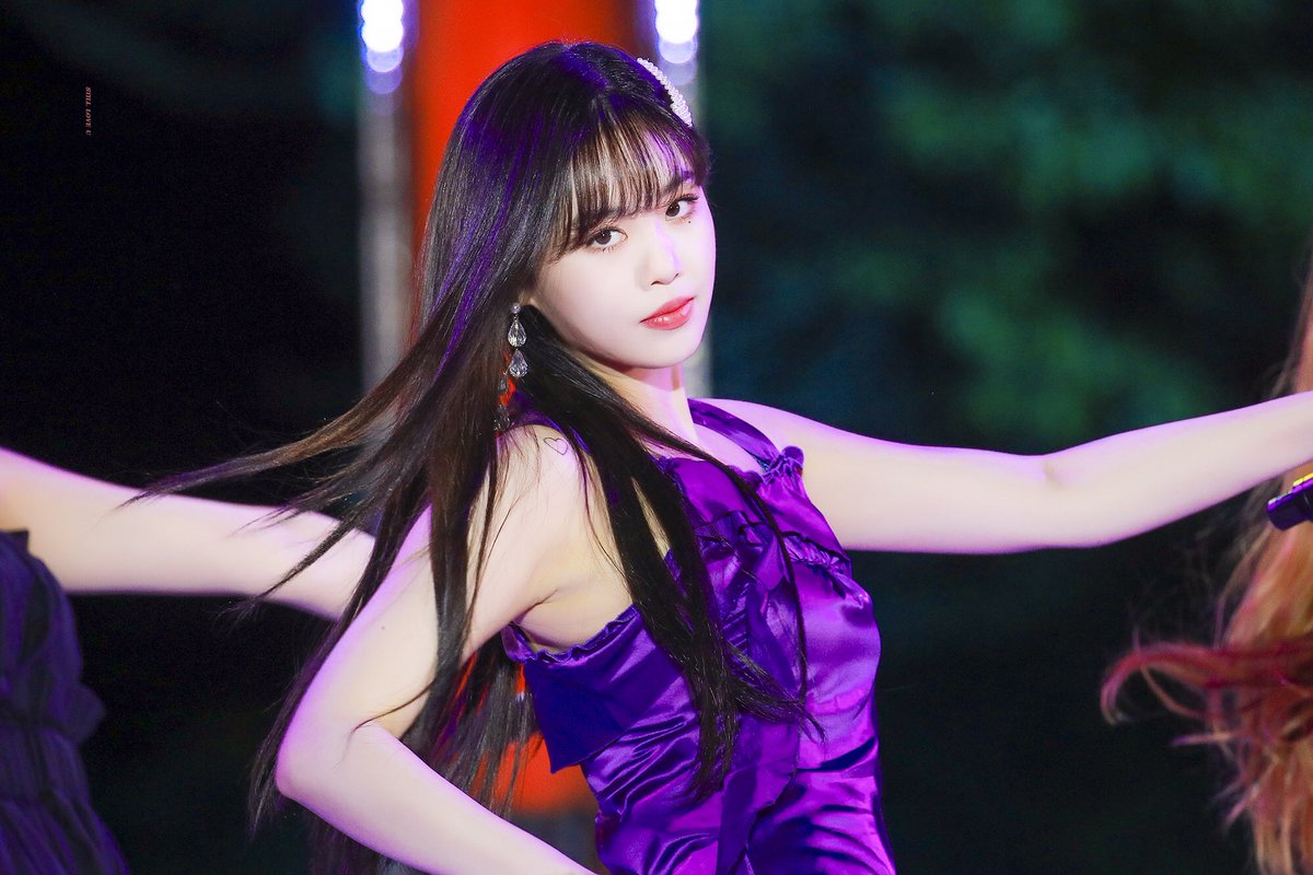 190508 #여자아이들 #수진 #SOOJIN

춘향 &lt; ✨수진✨