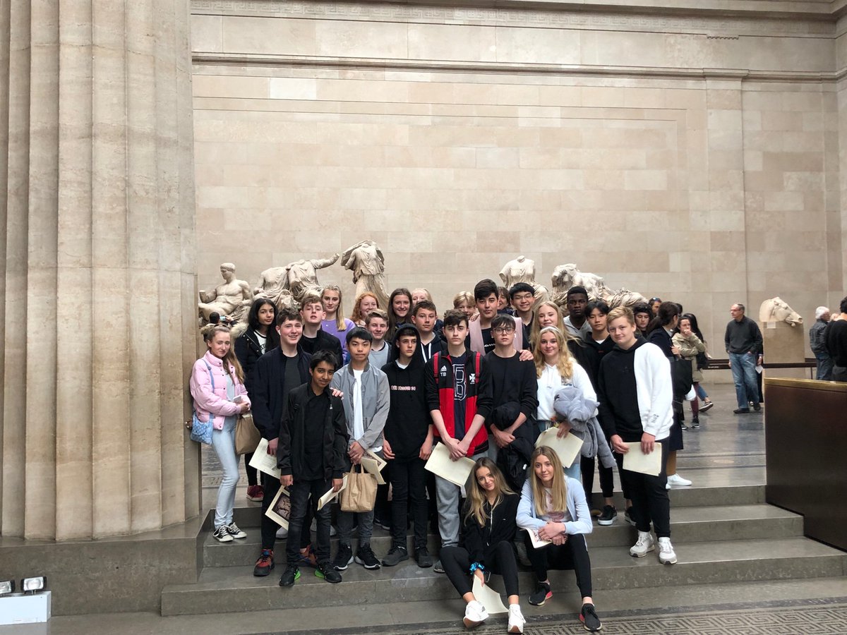 ReptonClassics's tweet image. A Block Classical Civilisation studying the Parthenon sculpture @britishmuseum