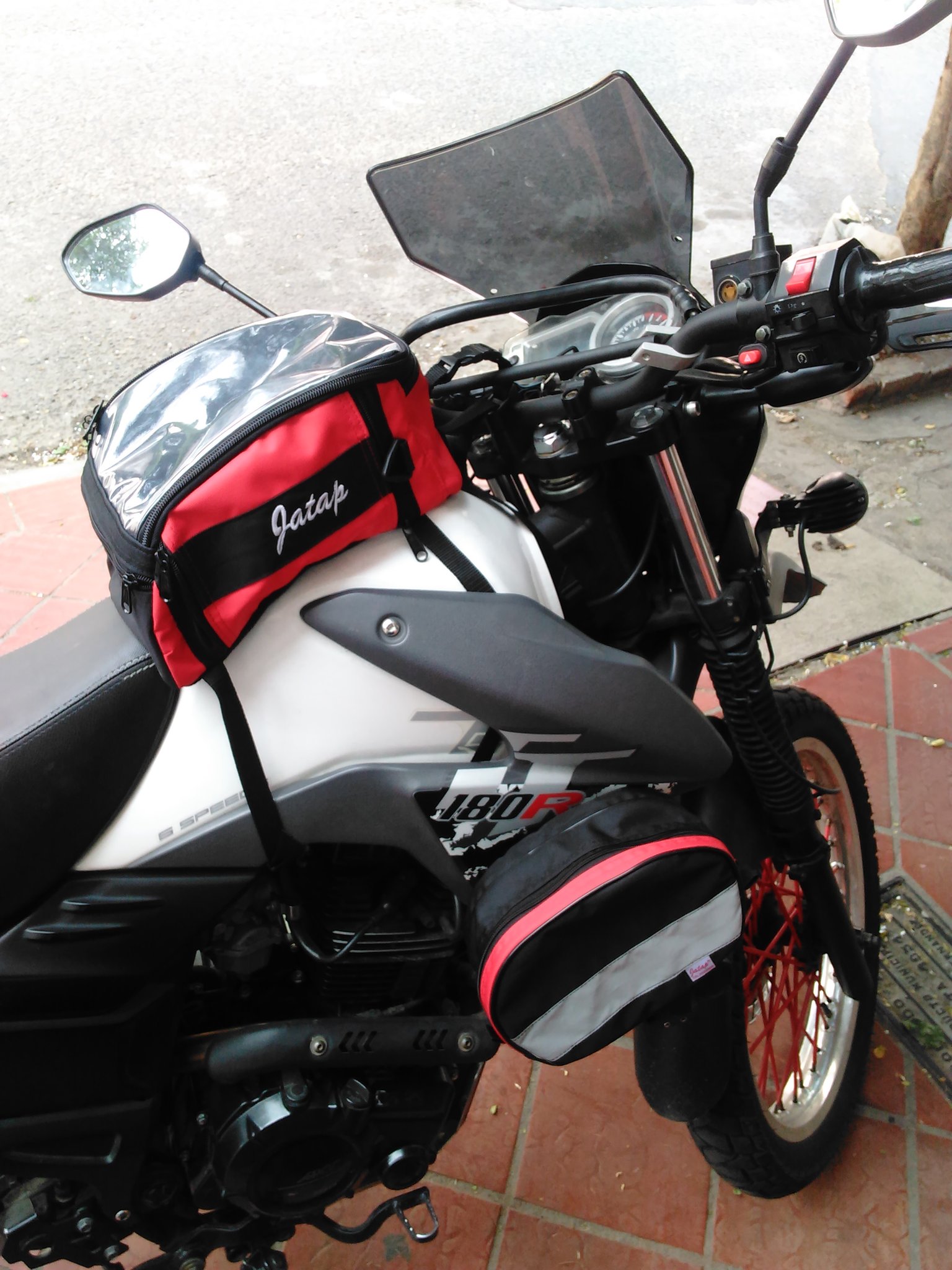 JATAP on Twitter: para el tanque de su moto, variedad de colores y https://t.co/gTAW87LRmi" /