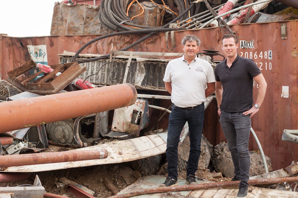 Midden in de Spaanse Polder zit <a href="/KHmetals/">Krommenhoek Metals</a> het bedrijf dat sinds 1925 oude metalen inzamelt en klaarmaakt voor recycling. Krommenhoek Metals werkt al decennia samen met bedrijven uit de maritieme sector. De RPPC ging in gesprek op locatie: bit.ly/2Vbrxz7