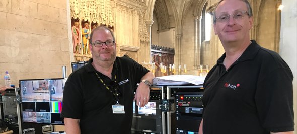 Watch how <a href="/AdmHrv/">Adam Harvey CTS</a> of <a href="/UniofHerts/">University of Hertfordshire</a> uses <a href="/Blackmagic_News/">Blackmagic Design</a> Design products for their graduation ceremonies at <a href="/StAlbansAbbey/">StAlbansAbbey</a> #feltech  #blackmagicdesign #avtweeps #modulartech feltech.co.uk/feltech/univer…
