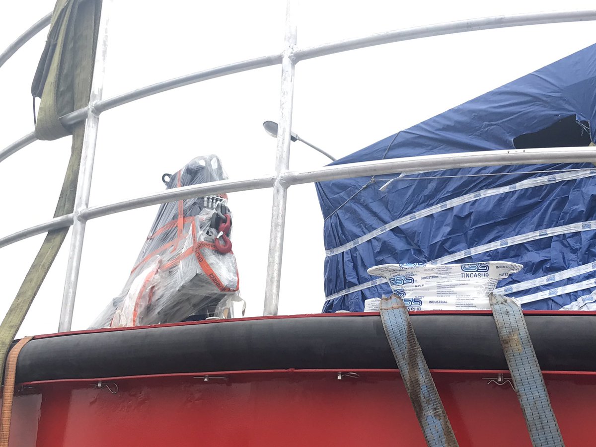 tincasur's tweet photo. Nuestro “Mar Canario” rumbo al agua, y en breve estará trabajando en las Islas Canarias , retirando micro plásticos y microalgas https://t.co/VS8GWn8TqR
