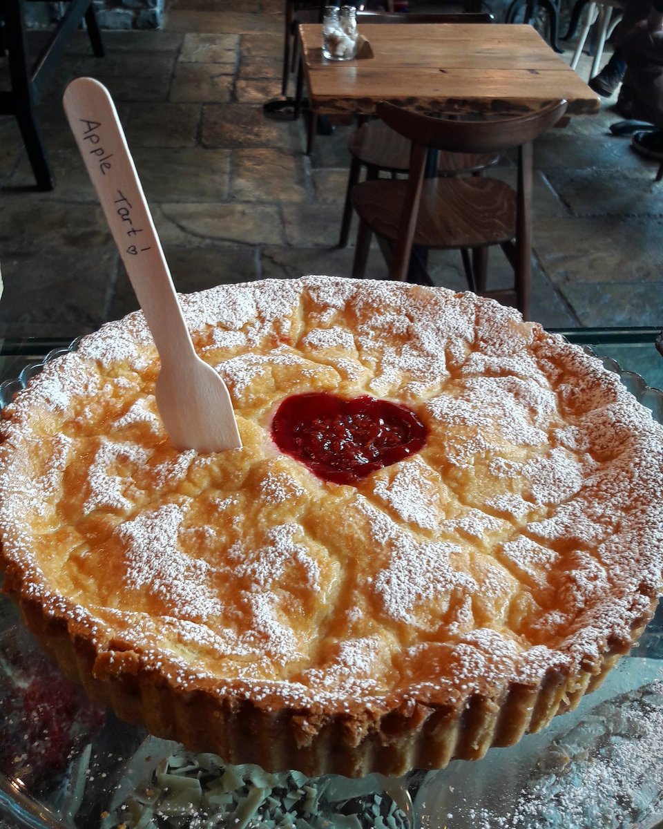 jackfenns's tweet photo. Freshly baked apple tart with a sweet apple filling &amp; crumbly shortcrust pastry!  Perfect with some cream or icecream &amp; a cup of freshly brewed coffee. @jackfenncafe @BelleekCastle is open daily from Wednesday until Sunday, 11am - 5pm. 
@MayoNorth @AtlanticFood
@WAWHour https://t.co/o8OtqkBTHp