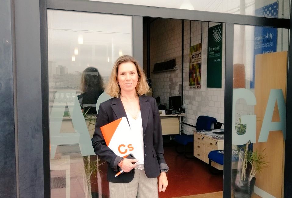 🍊 <a href="/mmartinez____/">Mónica Martínez Lema</a> está en @ASCEGA_Oficial participando en el debate "Modelo de ciudad de vanguardia para el siglo XXI"

😊 Es hora de hablar del futuro