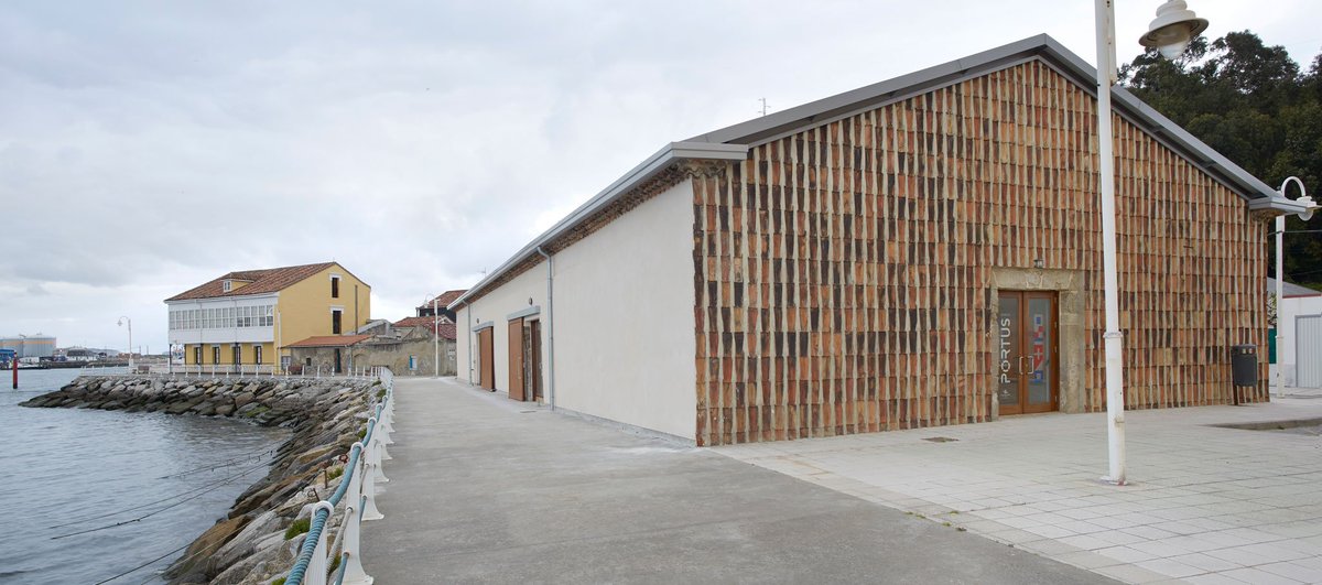 METALOCUS's tweet photo. Sobre los inicios de la industria portuaria de Avilés. Espacio Portus por Rogelio Ruiz + Macario G. Astorga 
https://t.co/KV173Kd3On
On the dawn of the port industry of Avilés. Espacio Portus by Rogelio Ruiz + Macario G. Astorga 
https://t.co/jNJCDEOmYB https://t.co/I2PrVcvpmT