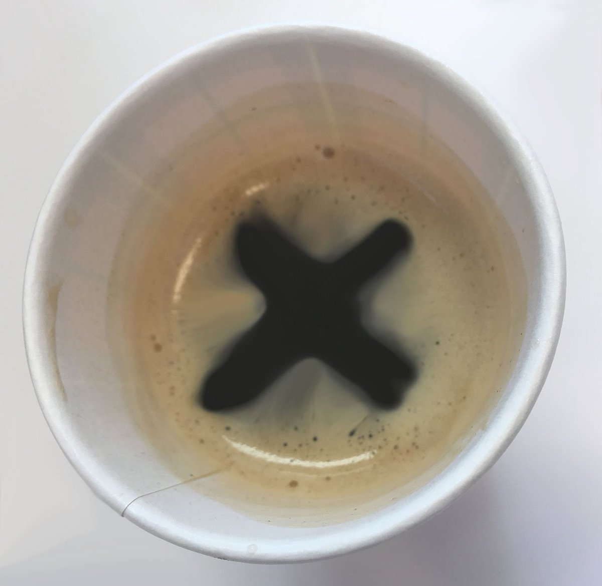RouteXLnl's tweet photo. The morning after... #AJATOT #UCL https://t.co/BrVhMiV9KP