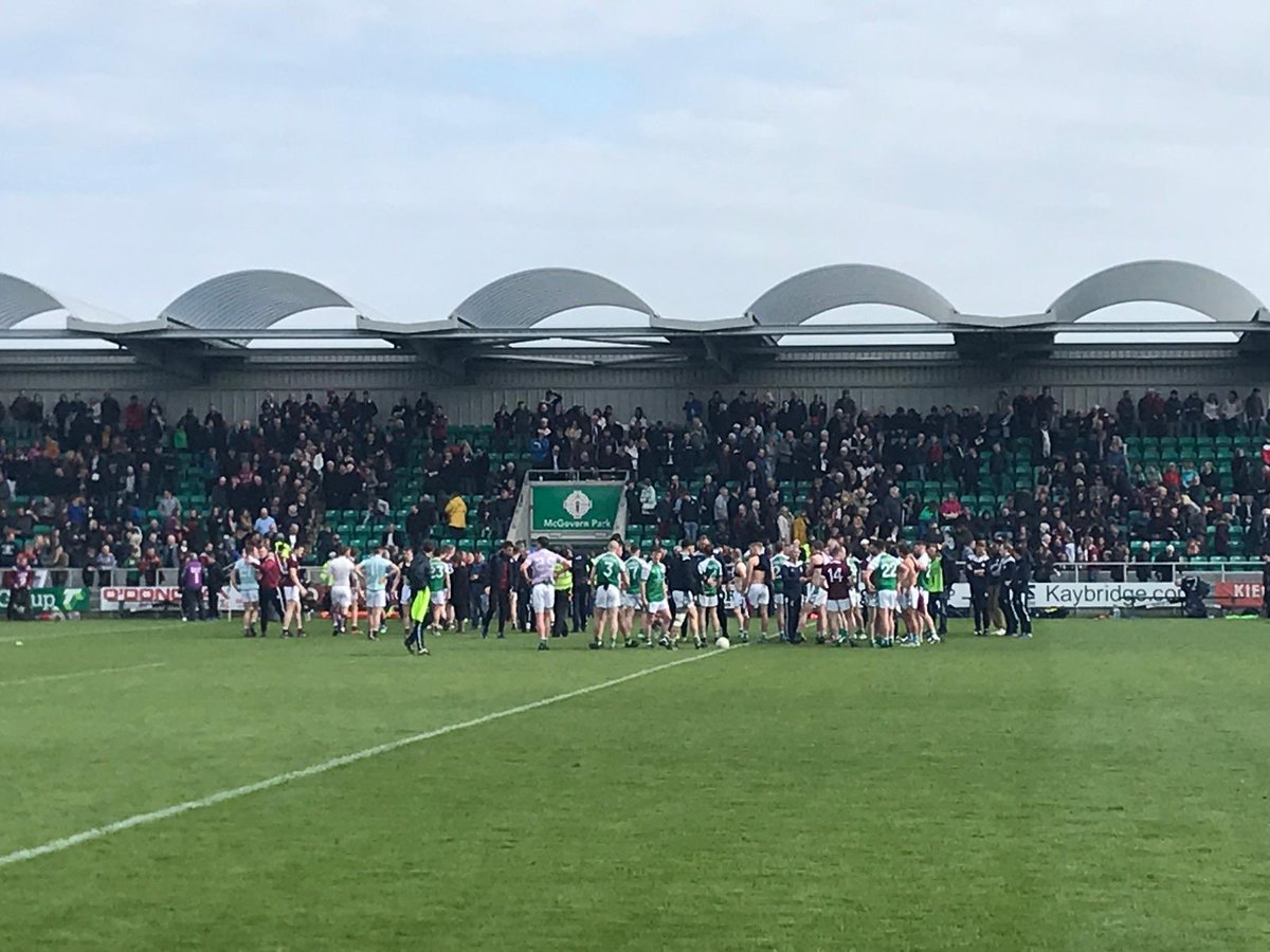 Most people- including the players- weren't aware Sean Hickey lost his father Bartley Hickey (RIP) the day before the game but wanted to play to make him proud. A testament to Sean as a man &amp; I encourage his <a href="/LondainGAA/">London GAA</a> family to rally around in support of Sean &amp; his mother now😔