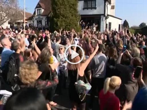 #Musica e balli per il funerale di #KeithFlint dei #Prodigy