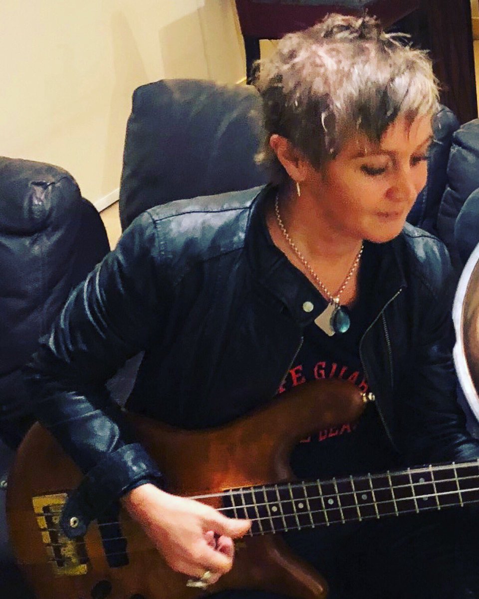 ZiaMusic's tweet photo. Playing tomorrow Andy’s Bar Mooloolah Valley ❤️

#live #music #bass #funky #fun https://t.co/iEM6AFxWQg