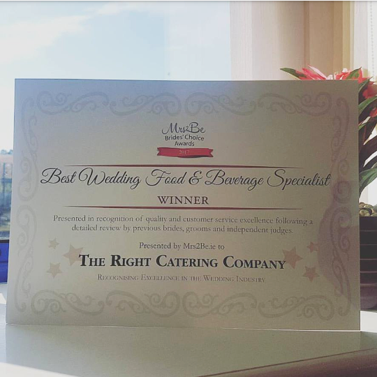 RightCateringCo's tweet photo. #ThrowbackThursday to winning the #Mrs2Be Bride's Choice Awards 2017 for Best Wedding Food & Beverage Specialists. ππ https://t.co/kMHMfbajz7
