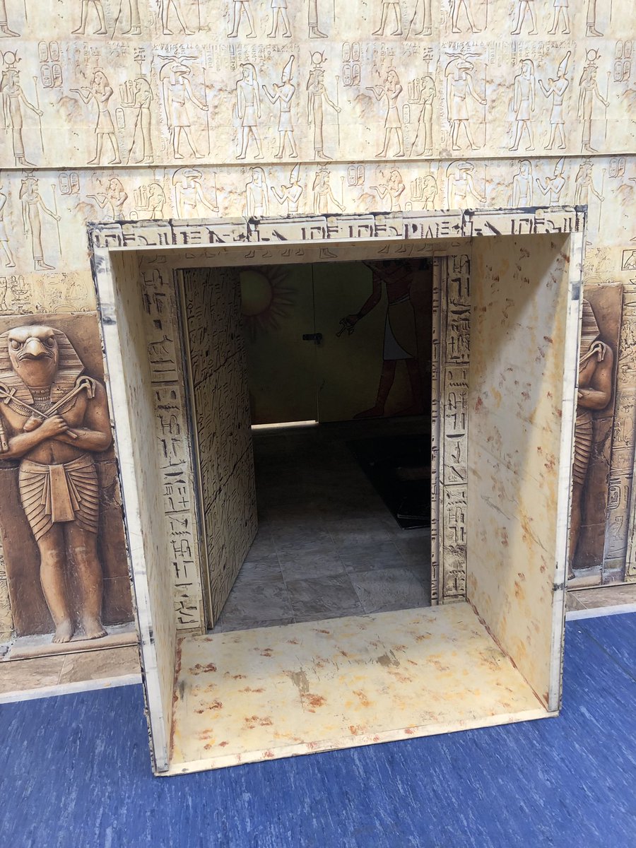 Dustoneldean's tweet photo. @clevercogsMCR Our first teams have entered the tomb! https://t.co/qOoMm0BcEW