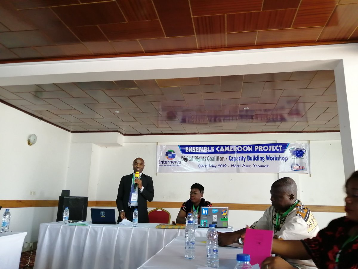 doualanow's tweet photo. @cmngounou presenting the #EnsembleCameroonProject a project to promote digital rights in Cameroon through different activities and projets W/ @SophieNgassa @Internews @AfroLeadership_
#DigitalRightsCoalitionSummit #Yaounde https://t.co/aZUpWctEEN