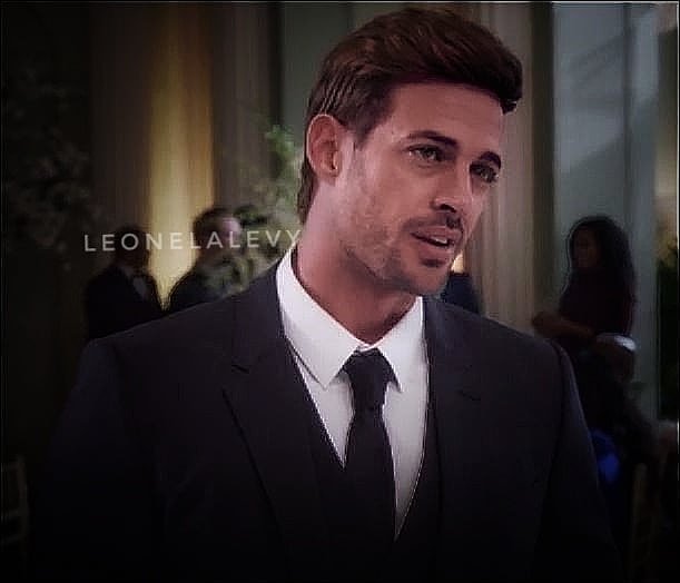 RubiconsCube's tweet photo. #screenshot by @leonelalevy - Lo bien que le queda el traje a este muchacho 😍 @willylevy29 #williamlevy #willevy #mateoferrera #star #staronfox #season3 #finalstar https://t.co/eFGno95uvJ