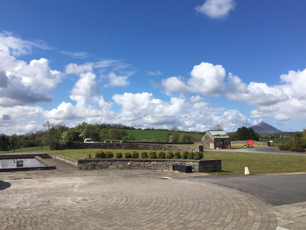 Hello from Sunny Aughagower 🌞 Why not come and relax outside with a tea or coffee ☕️ #WestportCountryLodge #Westport