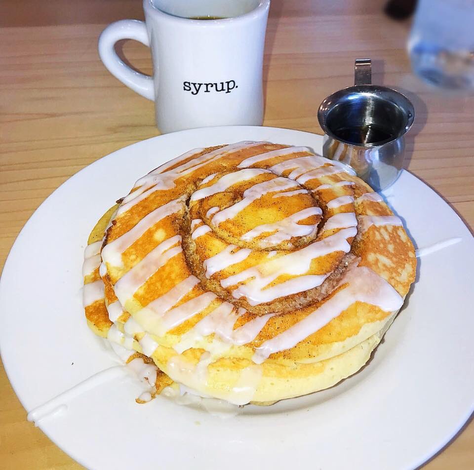 These cinnamon roll pancakes are all the motivation I need this morning! ☺️
📸: @tubbie_buns