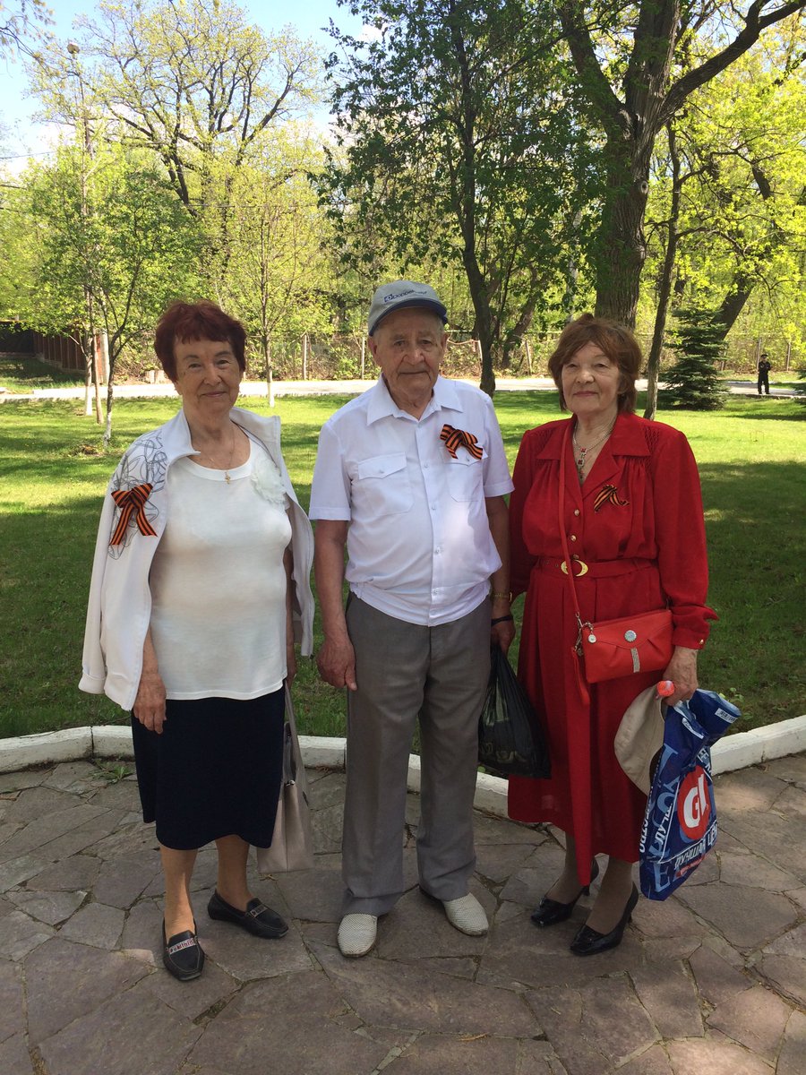 <a href="/promadm/">Promadm.samara</a> <a href="/Chernyshkov_VA/">Чернышков Владимир</a> С праздником,дорогие наши! С Днем Великой Победы!