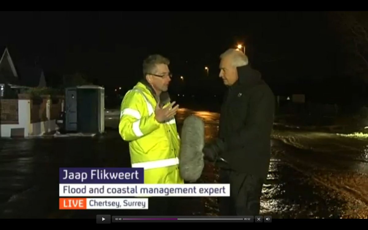 Good to see <a href="/EmmaHowardBoyd/">Emma Howard Boyd</a> present <a href="/EnvAgency/">Environment Agency</a>’s #FCRMStrategy2100 for which I peer reviewed the evidence. Increase Funding &amp; Prepare to Adapt: also my 2 key messages in Feb'14 to <a href="/Channel4News/">Channel 4 News</a> <a href="/jonsnowC4/">Jon Snow</a> standing in flood water with leaky wellies. bit.ly/2DSz687 @RHDHV