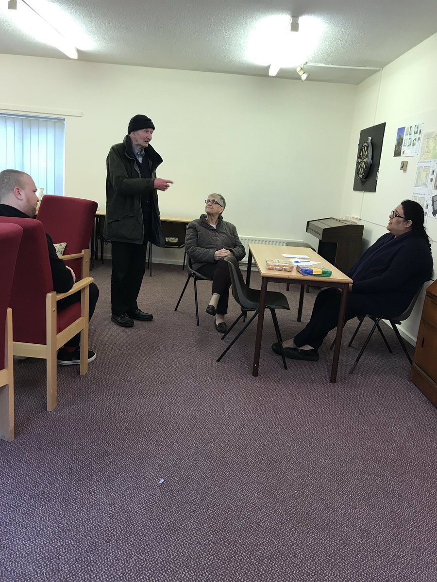 Getting together at this morning 10-12 today. Trying to get our customers together to make use of the community space. Getting some good ideas 💡 🧩 🌲 🌷 🧘‍♀️ <a href="/FCHONeighbourhd/">FCHO Neighbourhoods</a> <a href="/FirstForFCHO/">First Choice Homes Oldham</a>