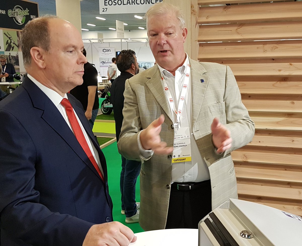 RGiesecke's tweet photo. His Serene Highness exploring @ParkingEnergy's #QuickConnector #Charging system. Albert II Prince of Monaco has a strong commitment in renewables and electric cars.
#EVER2019 https://t.co/ofErVHnCPB