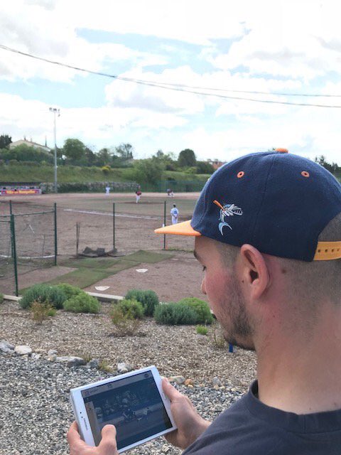 MUCBarracudas's tweet photo. C’est inédit ! Profitez du match en étant au cœur de l’action tout en restant confortablement sur les tribunes de Veyrassi grâce à l’application @VogoSport et le service #liveandreplay ! #baseball #cdf2019 https://t.co/U46xivVLJK