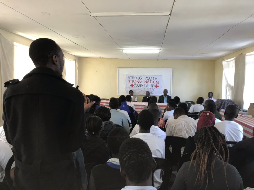 #MRCS Secretary General and President just opened the first National #redcross Youth Camp ever in #Malawi. It’s the first #youth led activity they have attended - a big step for the empowerment of Youth. All 28 districts are represented. <a href="/MalawiRedCross/">Malawi Red Cross Society</a> <a href="/danskrodekors/">Røde Kors</a>