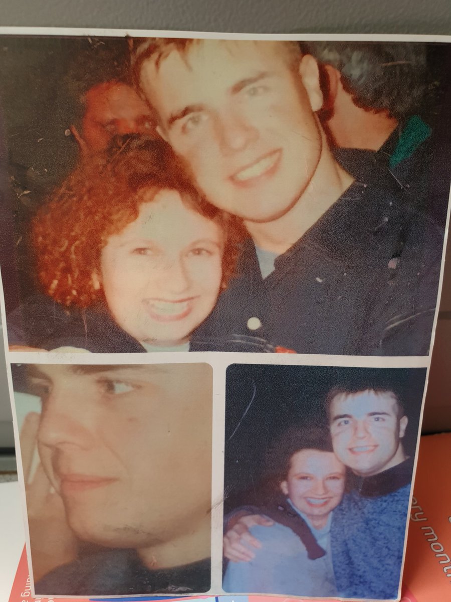 Lisaickle's tweet photo. @GaryBarlow Beyond excited for the O2 tonight and I cannot wait to be taken back to the 90s and feel the love ❤😘💗❤ xxx https://t.co/J4znMGkY5Y