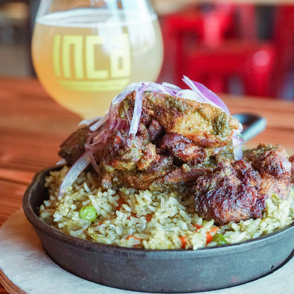 If you love flavor and comfort food, you will fall in love with our delicious Arozz Con Pollo 😍 
#incasocial #incagood #Peruvianfood #instafood