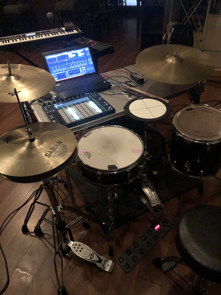 drumsko131's tweet image. 今日はこんな感じでライブです！
ありがとうKeith McMillen！！
#softstep #boppad