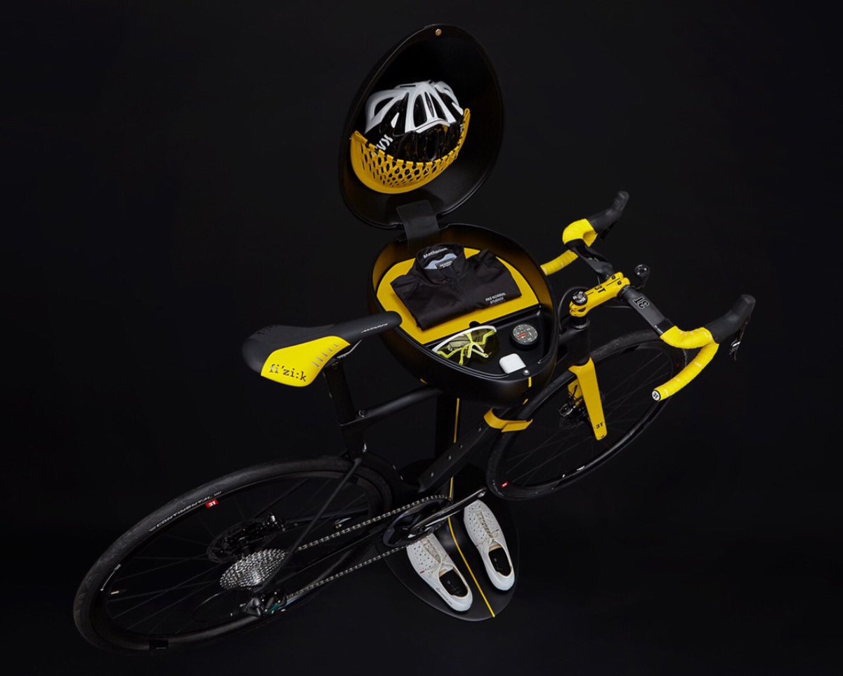 NEOS 3T: the smartest way to welcome your STRADA machine home (and store your gear in one place, ready for the next ride).
<a href="/3Tbike/">3Tbike</a> #Vadolibero #3TBike #VadoliberoNeos