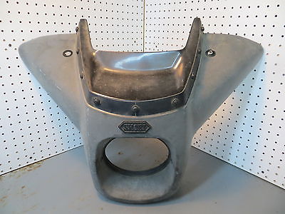 shingooon7 @rinshibarin ちなみに、ヤマハ系の白バイのカウルは分かっ