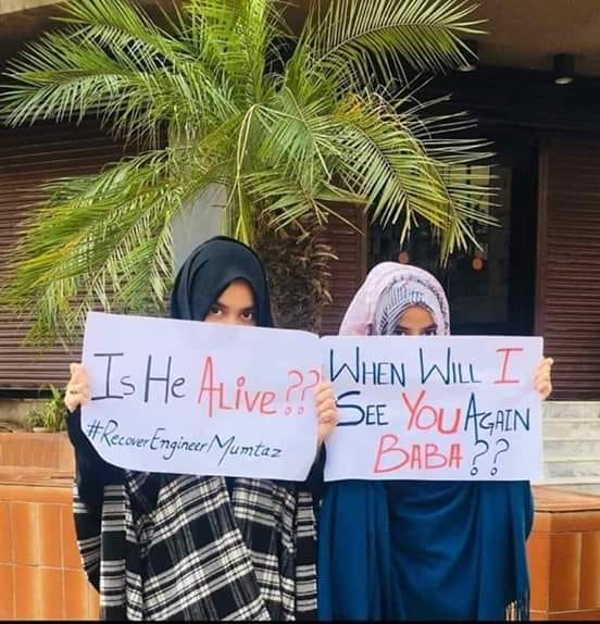 RecoverMissing's tweet photo. With 40°C temp in a day, heatwaves in Karachi &amp; #Ramadan just started these women &amp; children are peacefully protesting outside the house of President @Dr. @ArifAlvi  for 13 days now on the illegal &amp; extrajudicial abduction of their family members by LEAs
#WelcomeToPakistan https://t.co/crpVDZXNXc
