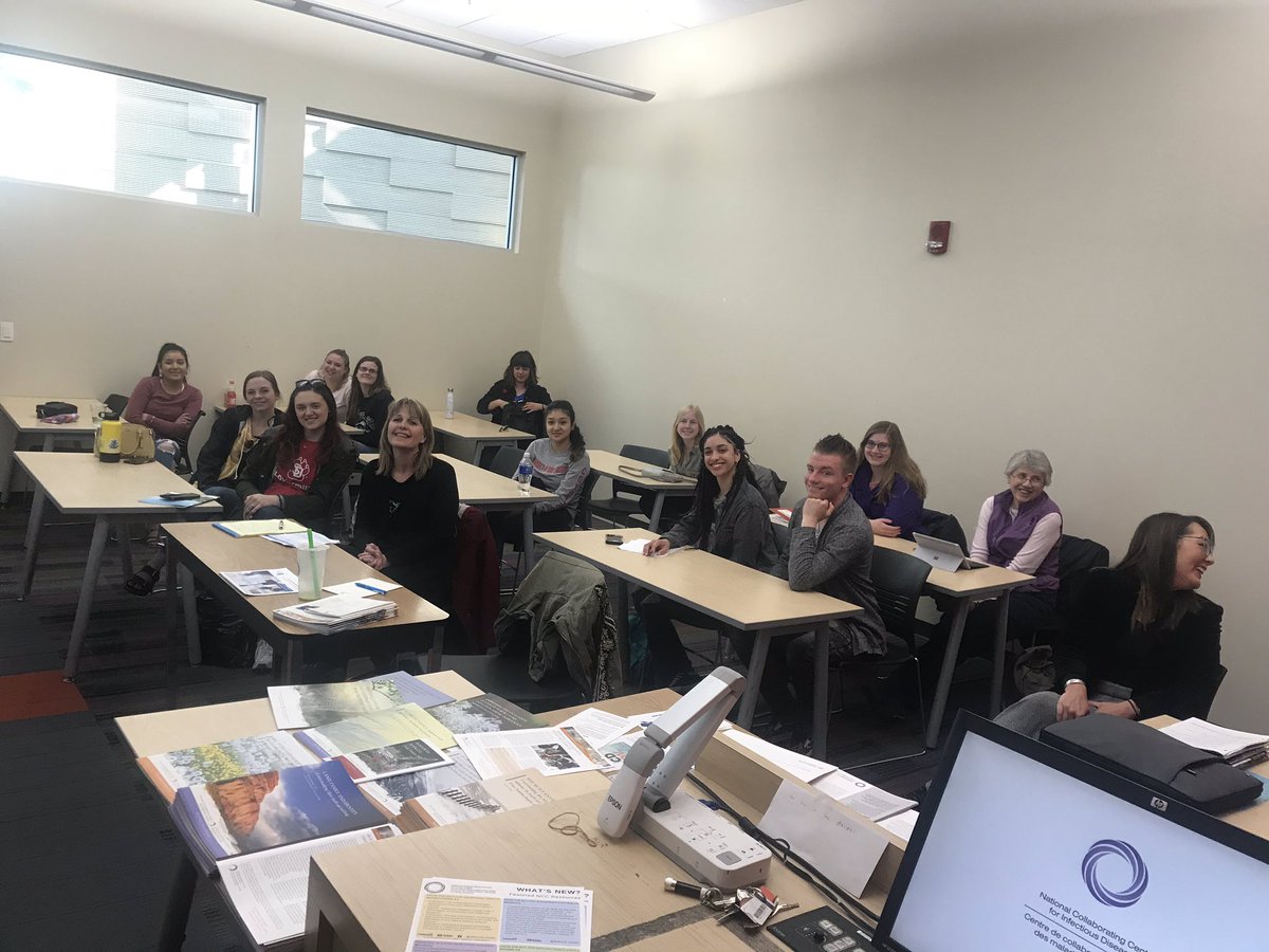 turgeon_drake's tweet photo. Learning about doulas in indiginous communities, universal care, portability and accessibility. #healthsciencemajor #USD #hsc375 https://t.co/jicedQ5j5O