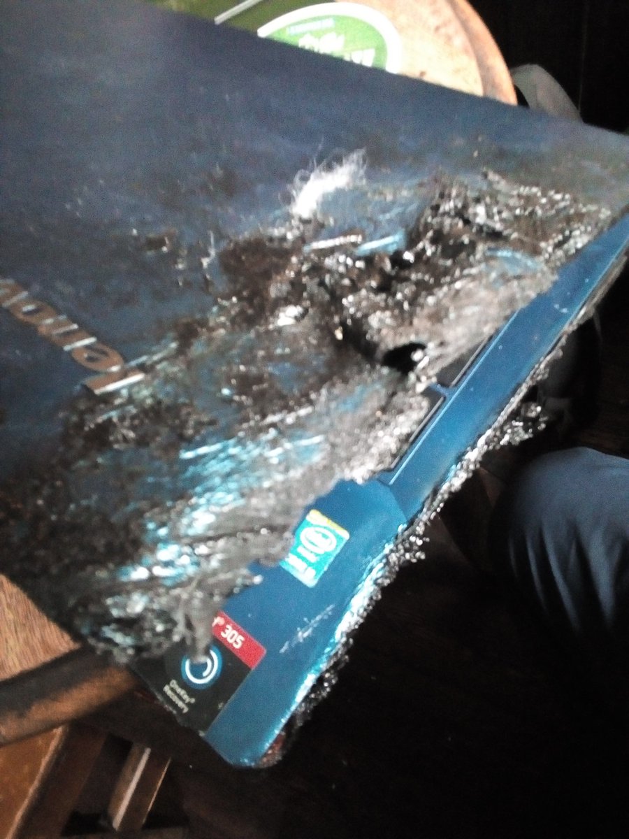 sky1599's tweet photo. Best laptops in the world, burnt the house down and yet it still works #Lenovo https://t.co/lfMMTaiM0y