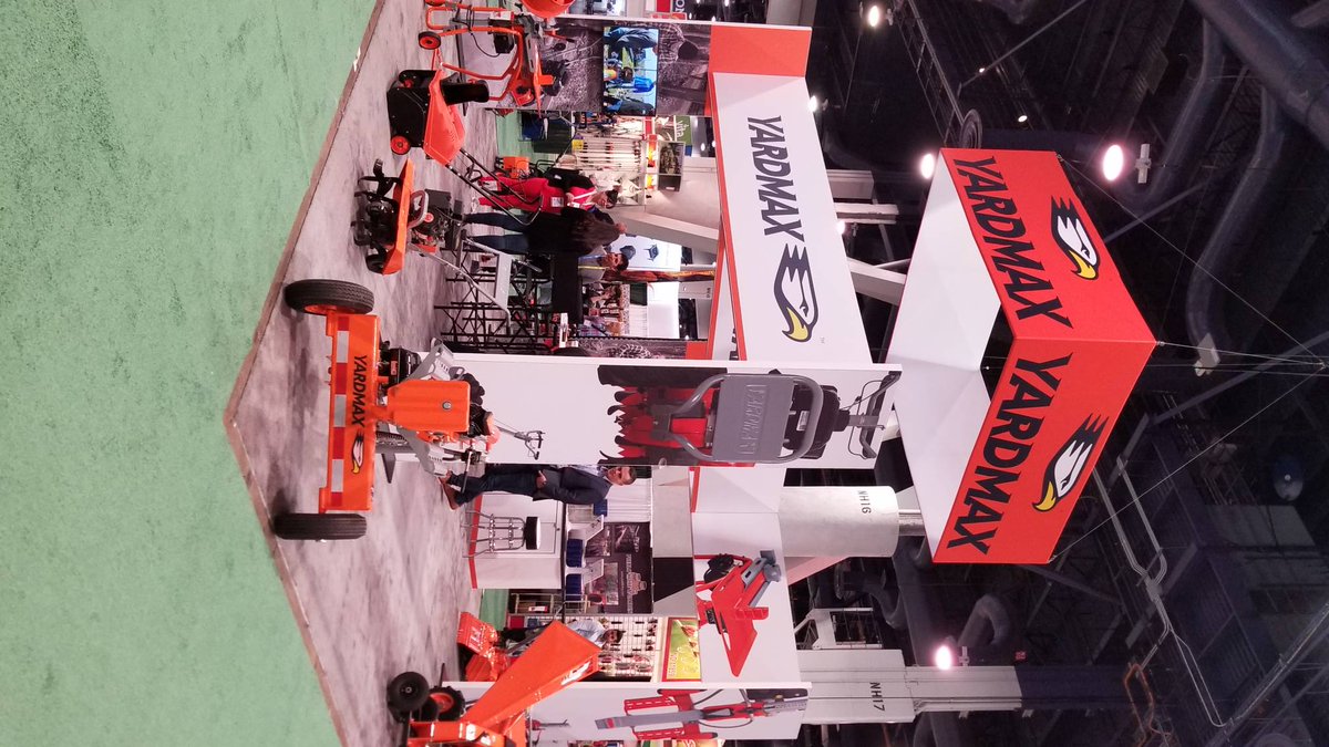 yardmax_power's tweet photo. It was a gloomy Vegas morning but we're shining bright @nationalhardwareshow #nhs2019 Day 3 #yardmax booth # 11863 Come see us! https://t.co/4HjMzyd7X4