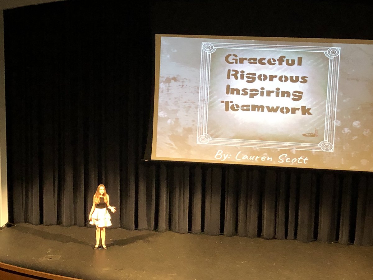 OakMSdrama's tweet photo. 8th graders presenting Capstones, amazing work!!
#oaklearns #oakridgeowls  @RobinsonTeach @OakridgeMS1 https://t.co/oxwu5nXqep