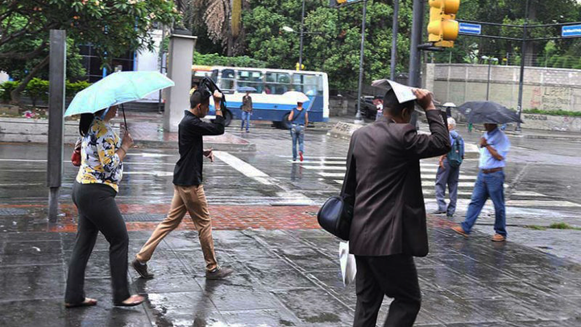 abcnoticiasve's tweet photo. #9May Inameh estima precipitaciones de variada intensidad en gran parte del país https://t.co/zIoFRAJ8R1 https://t.co/5qicV44yHS