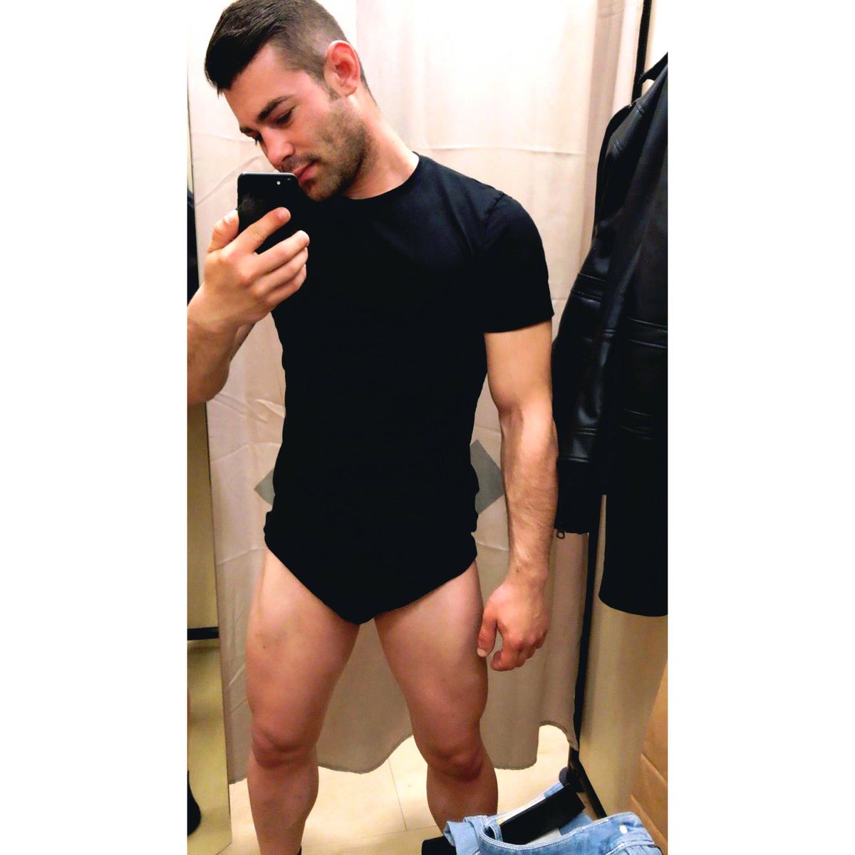 AlexDimitriCF's tweet photo. 👀. @Alexander97XXX @Alex_BlonndXXX https://t.co/qrPXVxjwzW